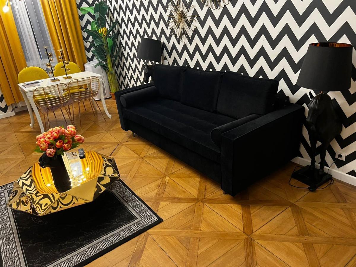 Dali Wenceslas Square Apartment Πράγα Εξωτερικό φωτογραφία