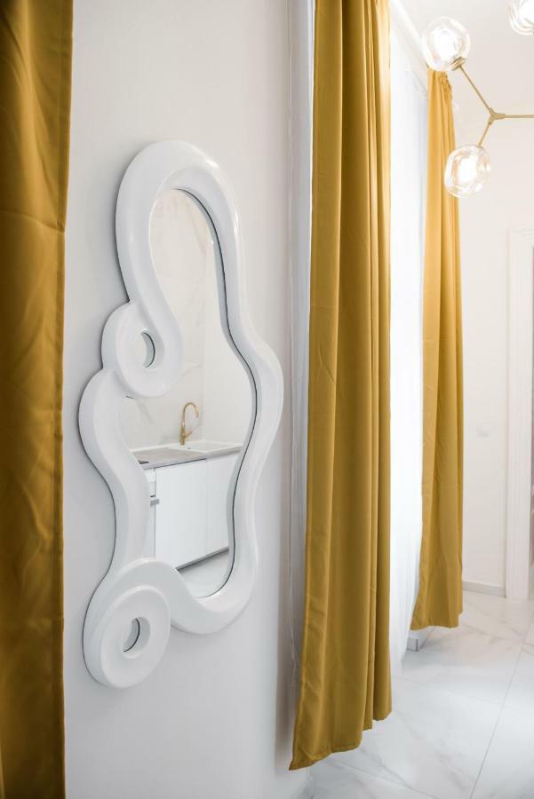 Dali Wenceslas Square Apartment Πράγα Εξωτερικό φωτογραφία